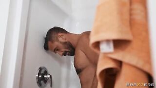 Nicole is only up for anal sex, no other option is acceptable