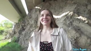 I picked up this modest girl and fucked her outdoors for pay