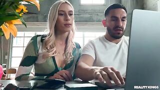 Cut, print, fuck - the film is dedicated to the beautiful blondes