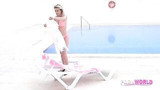 A beautiful story about sex on vacation, featuring glamorous models in sensual settings