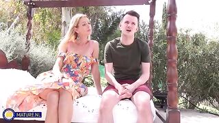 Romantic sex with a guy who loves to be in the mouth