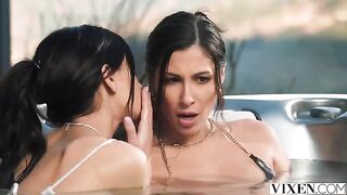 A day in paradise with a hot brunette girl