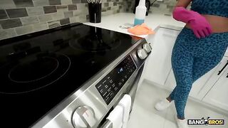 A cute girl shows her skills in the art of making an excellent minet