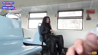 Girl blew a guy’s dick on the train, not knowing there were other people around
