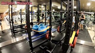 You can't ruin this ass with sports, a stunning gym girl's charm is irresistible