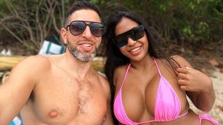 A successful vacation: sea, sun, sex at sunset on the beach