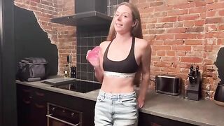 The beautiful woman got a hard cock after working in the kitchen