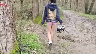 A cute petite girl risked sex in the woods and got a cumshot on her face