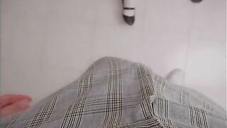 Two students learning to share cock in a steamy amateur video