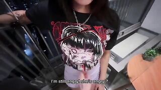 A huge dick makes the girl cum and wet like a waterfall