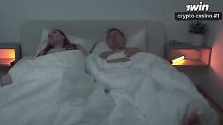 I came to the stepmom’s bed for the first time