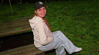 I like adventures in the park with sexy strangers