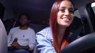 A hot chick has sex in the car and her boyfriend films it