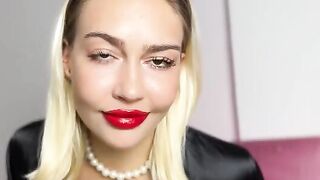Please fuck me until I go crazy, a sizzling session with Phoenix as your guide