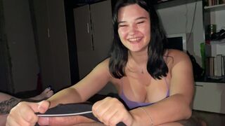 Girl blew guy's dick on a bet at the party, everyone liked it